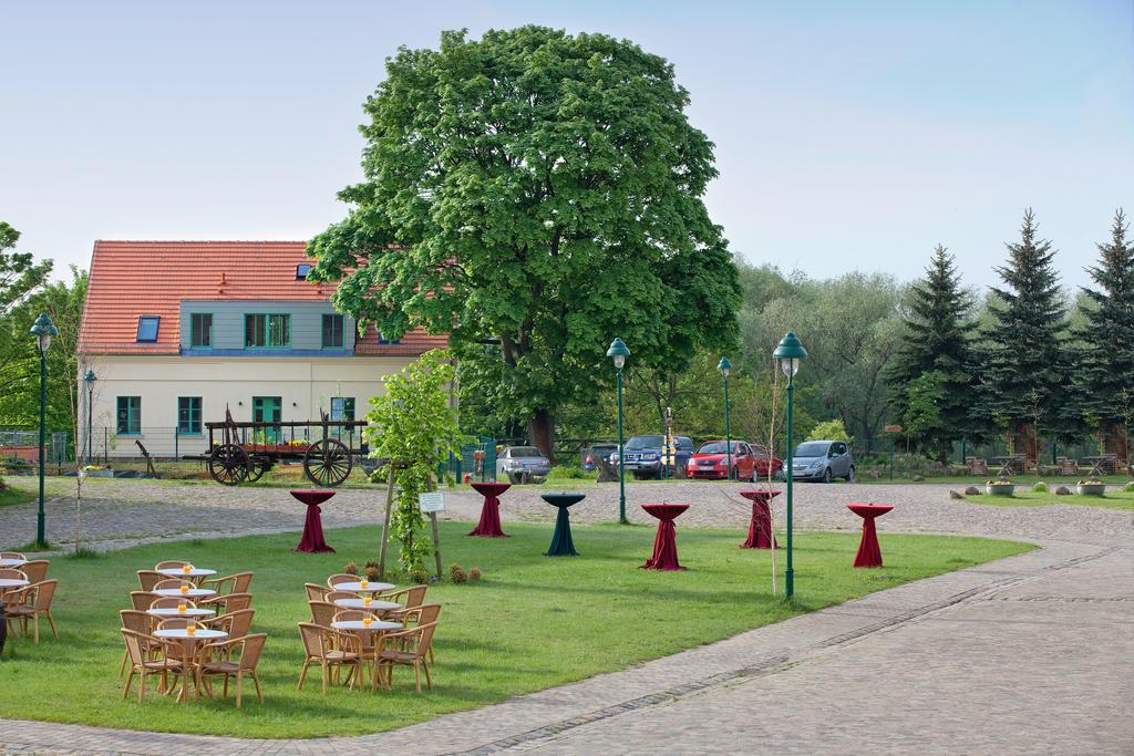 Landhof Liepe Hotel Liepe  Exterior foto